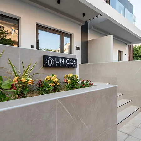 Unicos 3*