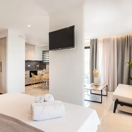 Unicos Apartahotel Cos